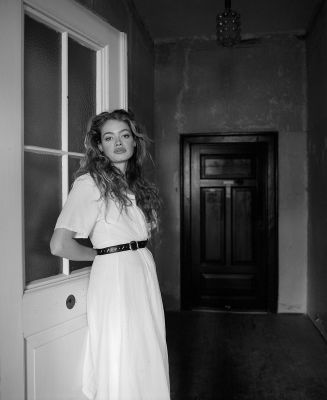 Lena / Black and White  photography by Photographer Carsten Schenker ★11 | STRKNG