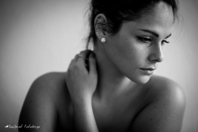 Sensual Portrait / People  photography by Photographer Stefan Hill Photographie ★1 | STRKNG