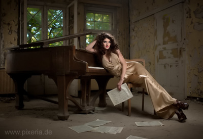 Piano lesson / Mode / Beauty  Fotografie von Fotograf Tim Brakemeier ★3 | STRKNG
