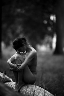 Silence. / Nude  photography by Photographer Tim Bucka ★9 | STRKNG