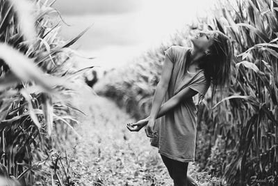 Frei / Black and White  photography by Model Luba ★3 | STRKNG
