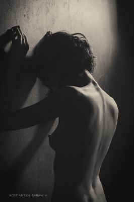relax your mind #3 / Nude  photography by Photographer Kostiantyn Baran ★10 | STRKNG