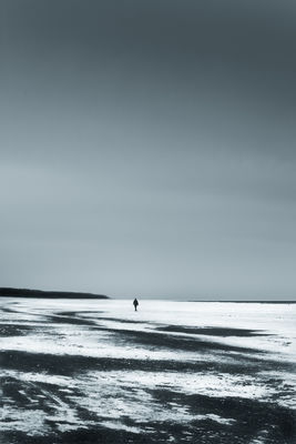 solitary man / Landscapes  Fotografie von Fotograf Ronny Enzenberg ★1 | STRKNG