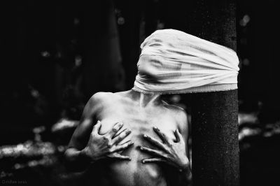 tight connection / Nude  photography by Photographer DirkBee ★25 | STRKNG