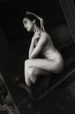 Ahna on Train / Nude  Fotografie von Fotograf Photo_Wink ★7 | STRKNG
