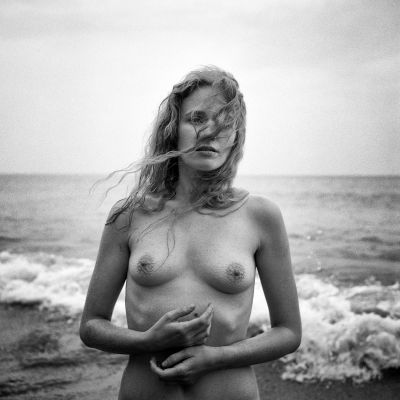 Dovile / Nude  photography by Photographer angelique.boissiere ★45 | STRKNG
