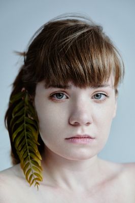 Arianna look / Portrait  photography by Photographer Rapha Nook ★2 | STRKNG