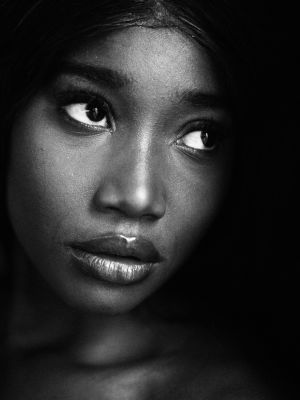 The Beauty / Portrait  photography by Photographer the model photograph ★6 | STRKNG