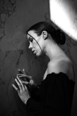 Denisa Strakova / Black and White  photography by Photographer artgio ★1 | STRKNG